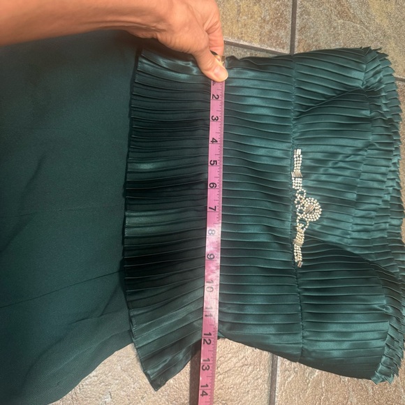 Designer Emerald Dress & Blazer XS - Picture 13 of 16